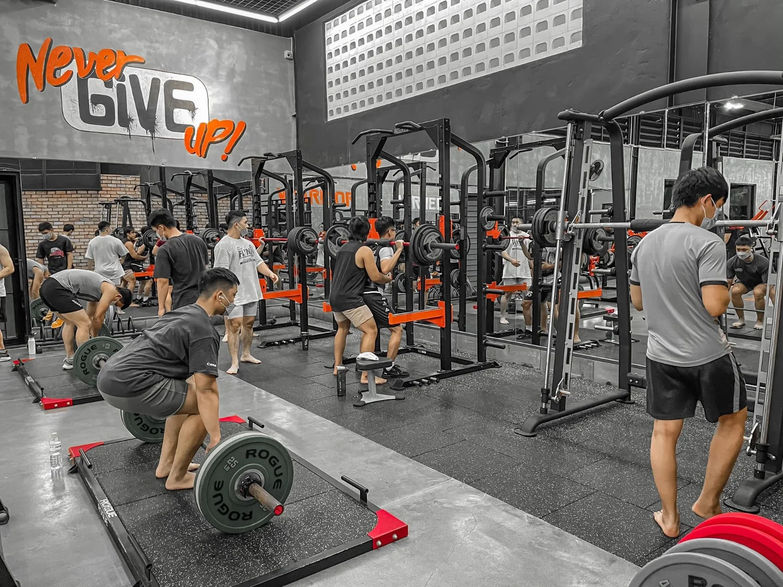 Kiến Gym Âu Cơ 8