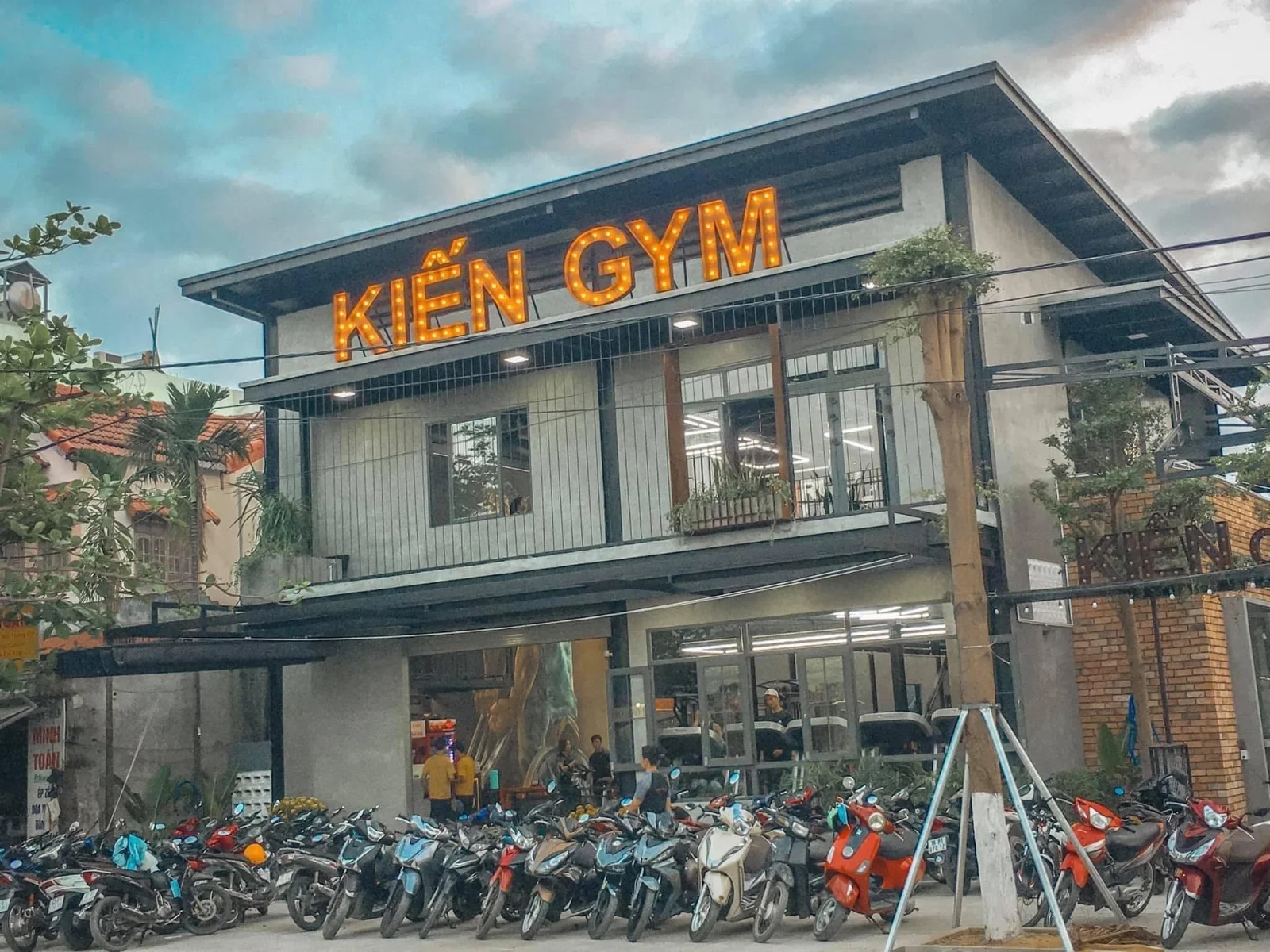 Kiến Gym Âu Cơ 3