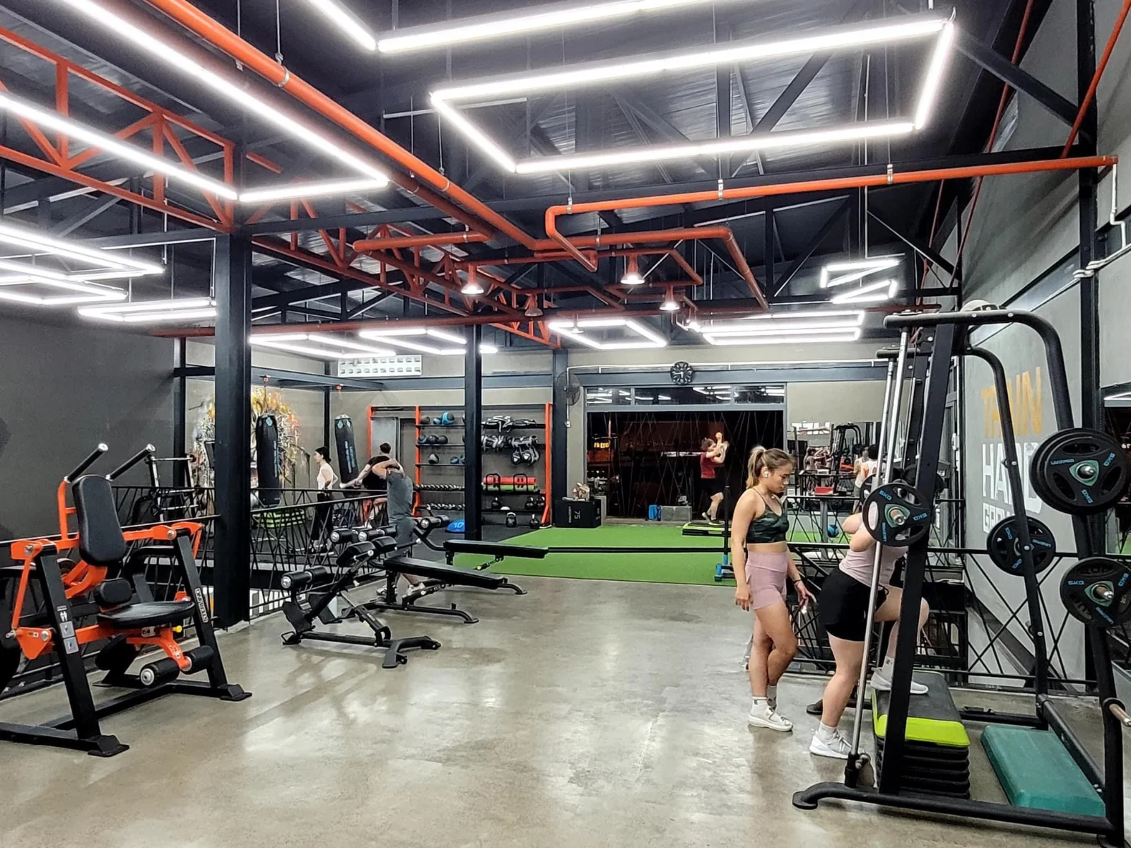 Kiến Gym Hoà Xuân 4