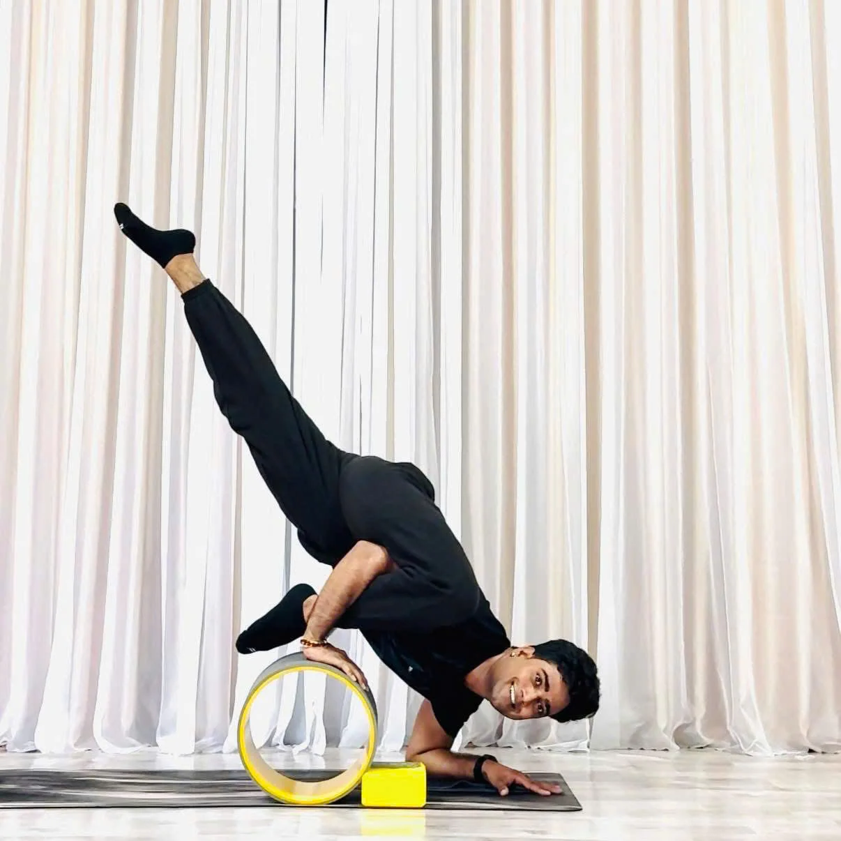 Sunmon Yoga 6