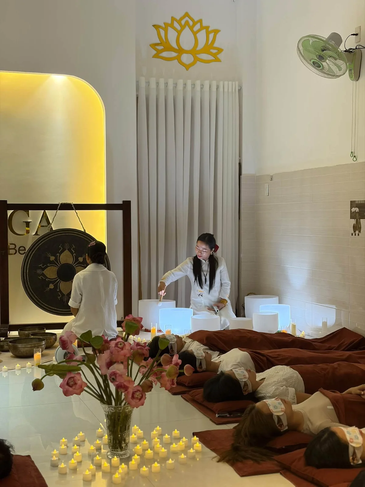 AURA YOGA 5