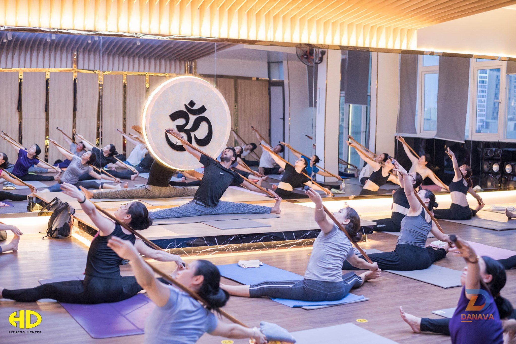 Học viên tập luyện tại HD Fitness