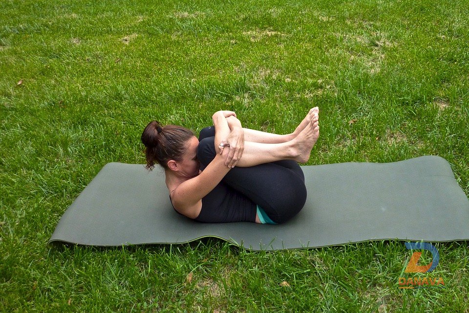Thở bụng trong yoga