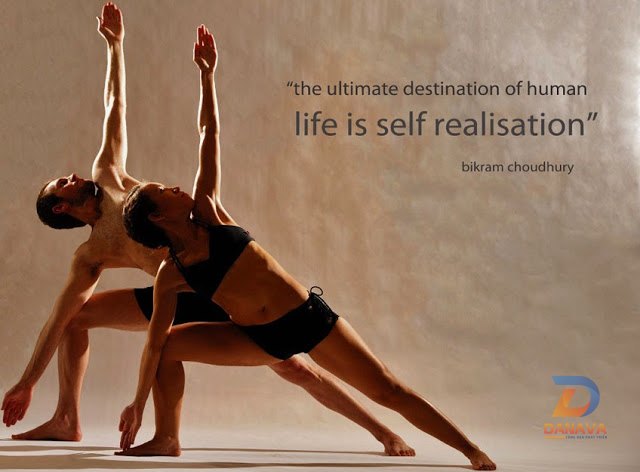 Bikram yoga trong phòng nóng