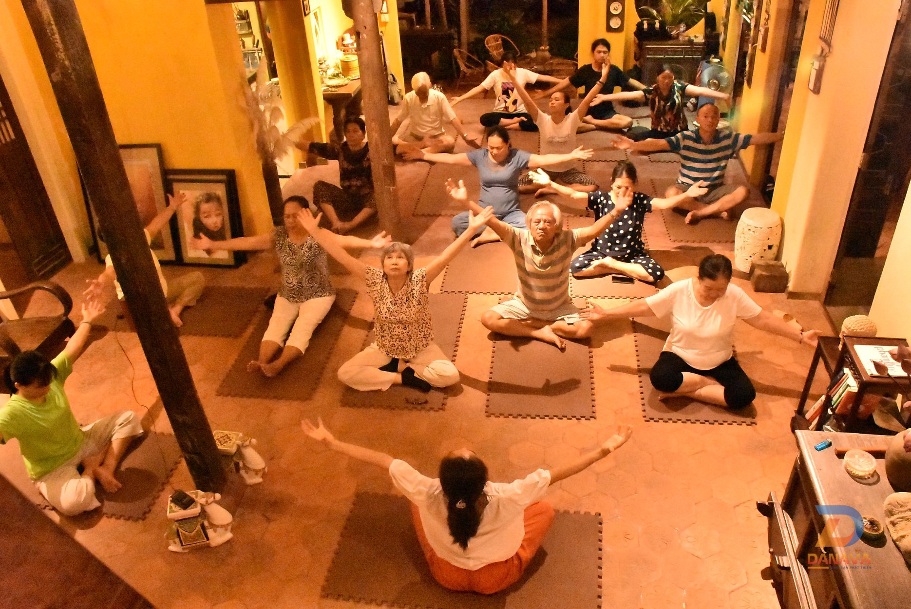 Lớp yoga cho trẻ em tại Mindful Yoga