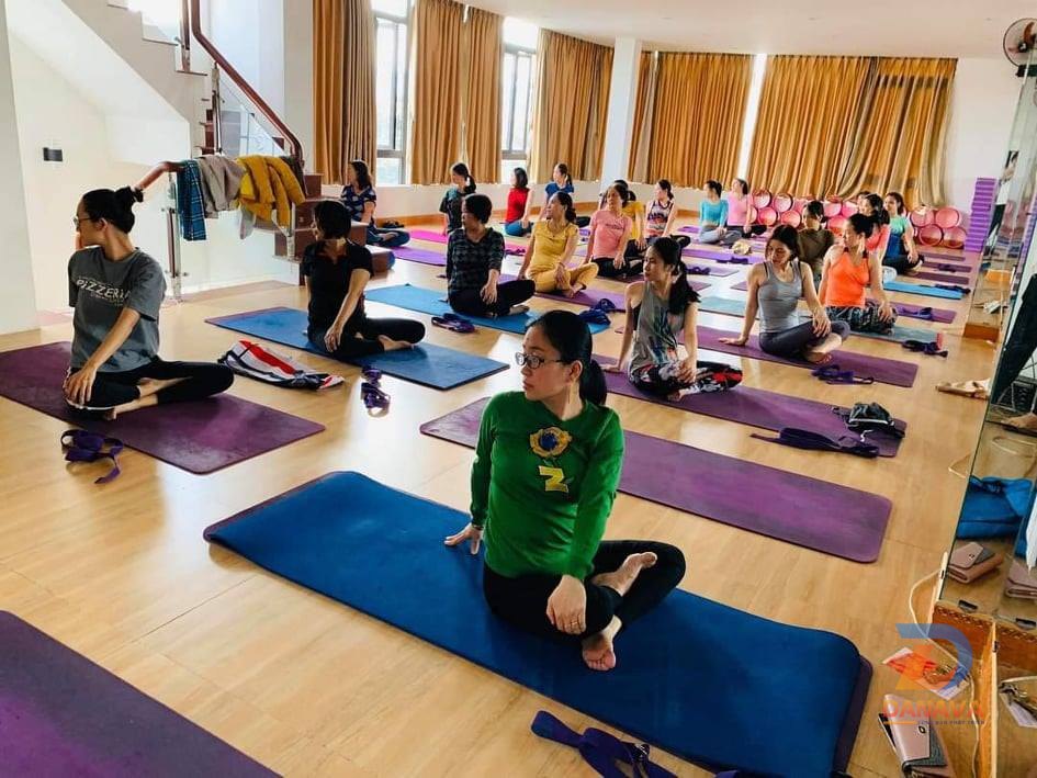 Không gian tập tại Surya Yoga Dance Đà Nẵng