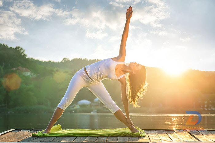 Yoga giúp giảm đau lưng