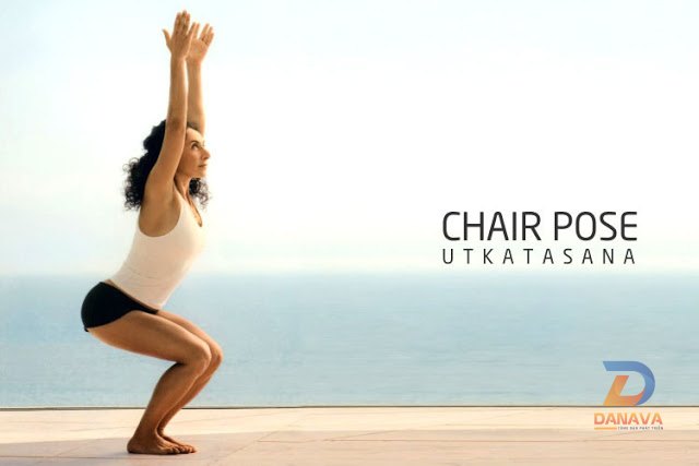 Tư thế Cái ghế (Utkatasana): Vững vàng và mạnh mẽ