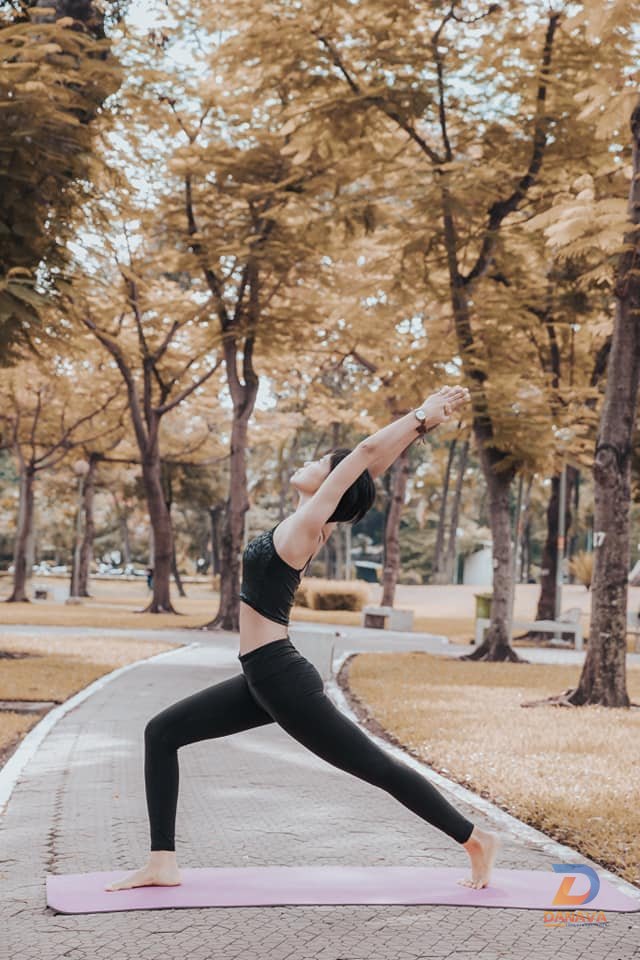 Minh họa truyền thuyết Yoga về tư thế Chiến binh