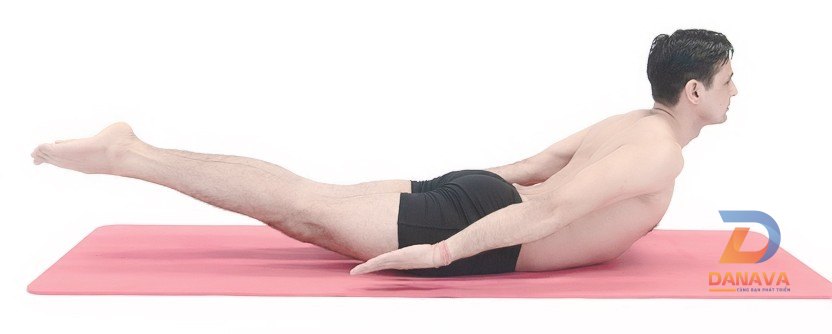 Tư thế Châu Chấu (Salabhasana) và những lợi ích sức khỏe đáng kinh ngạc