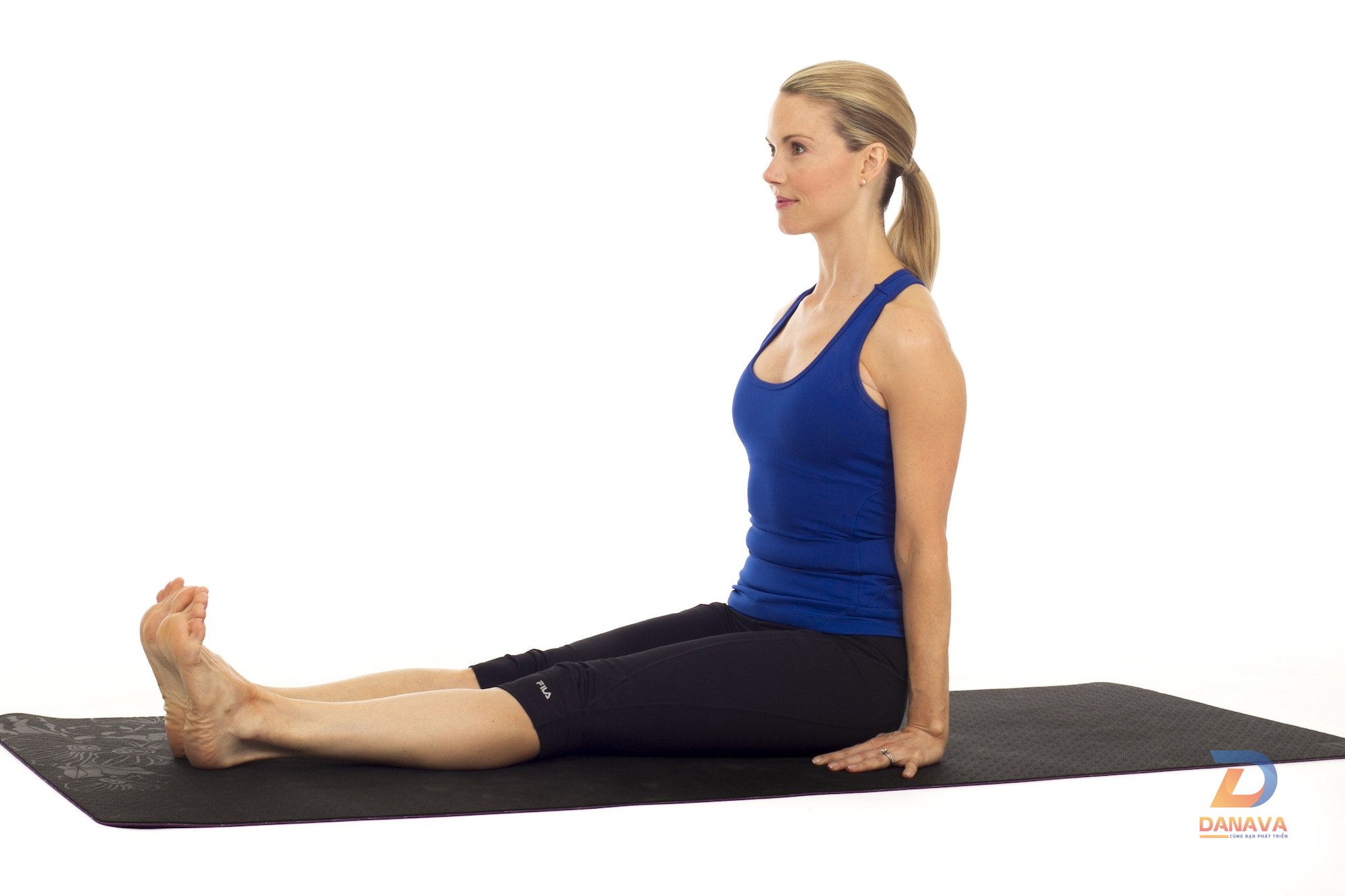 Tư thế Cây gậy (Dandasana): nền tảng của mọi tư thế ngồi