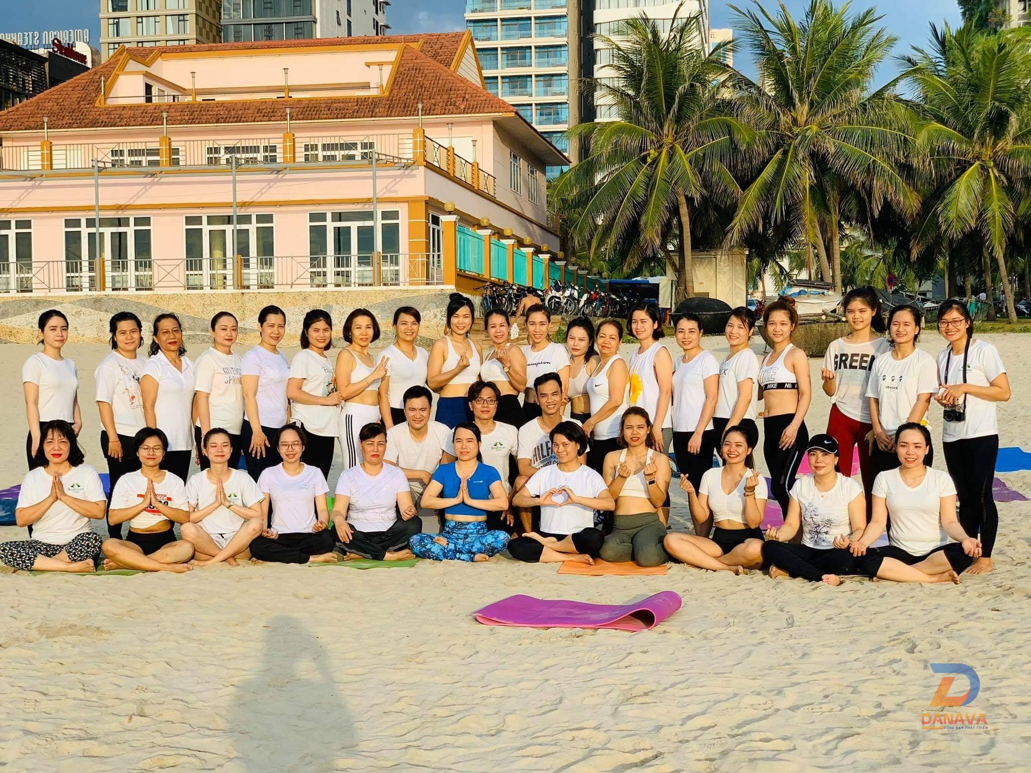Không gian tập luyện tại Metta Yoga Đà Nẵng